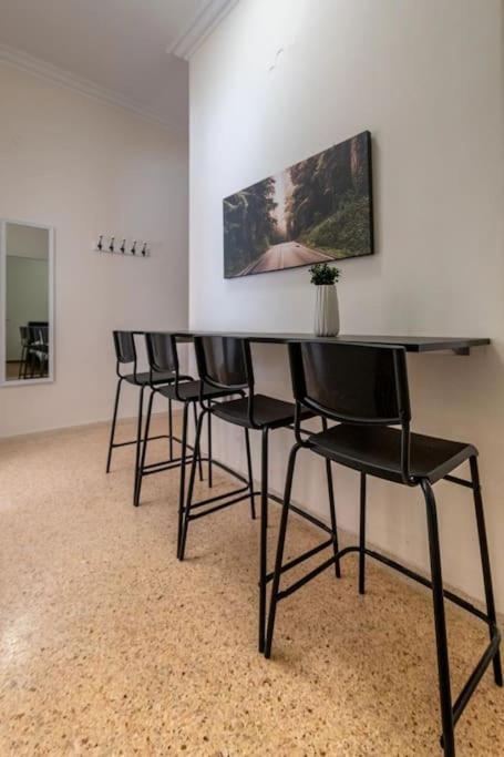 Kerameikos 2 Bedroom Apartment Афины Экстерьер фото